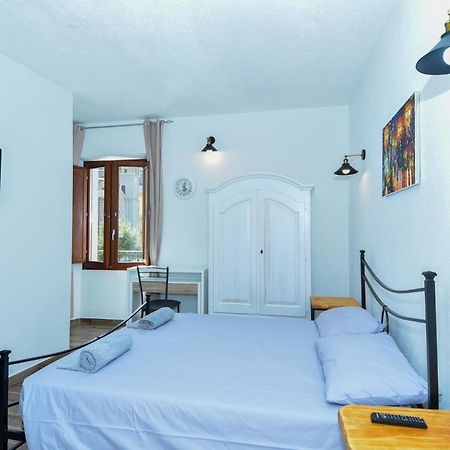 La Plaza Hotell Ollolai Eksteriør bilde