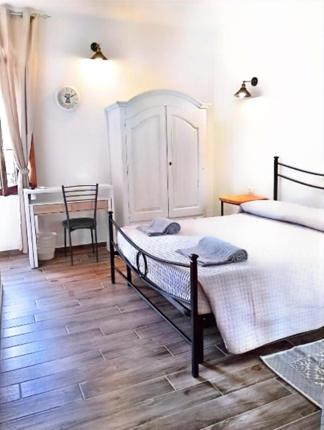 La Plaza Hotell Ollolai Eksteriør bilde